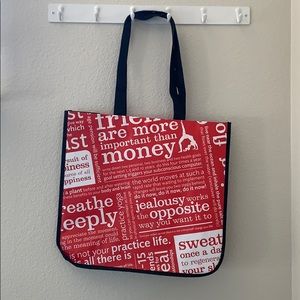 Lululemon reusable tote large size